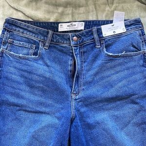 Curvy High-Rise Mom Jean